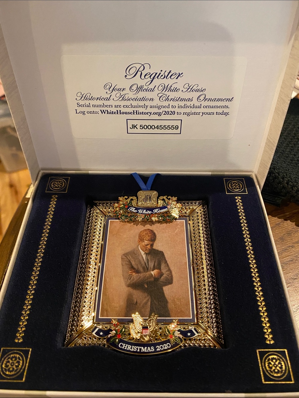 The White House Christmas 2020 Gold Frame Ornament - Navy & Gold
M29
